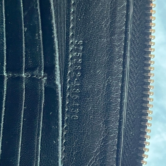 Alexander McQueen Leagher Zip Around Wallet Clutch with Golden Skull Authentic - Picture 7 of 14